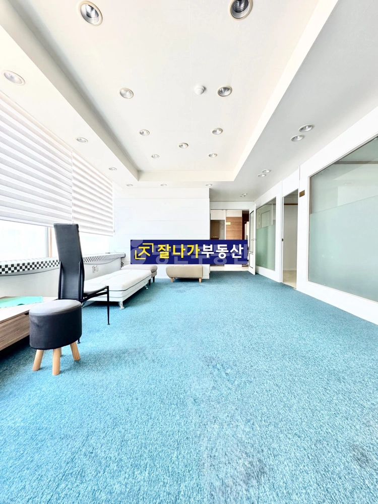경기도 고양시 일산서구 탄현동 상가 사진 1