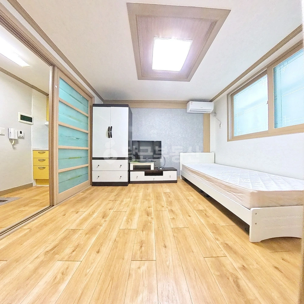 대전광역시 서구 용문동 원룸 사진 1