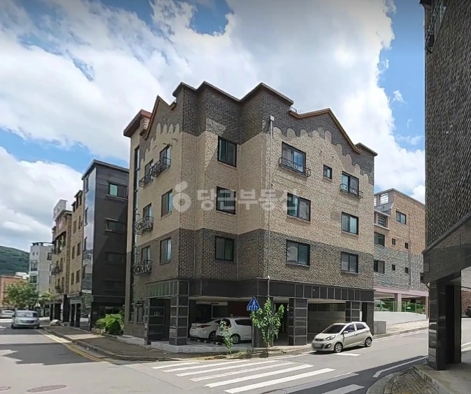 충청북도 청주시 청원구 율량동 건물 사진 1