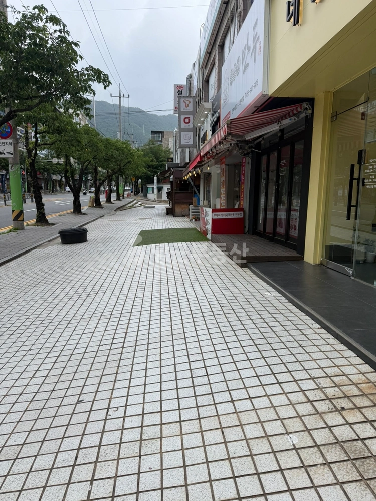 경상남도 창원시 진해구 자은동 상가 사진 1