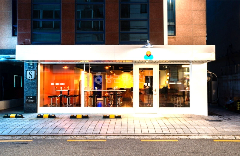 서울특별시 서초구 잠원동 상가 사진 1