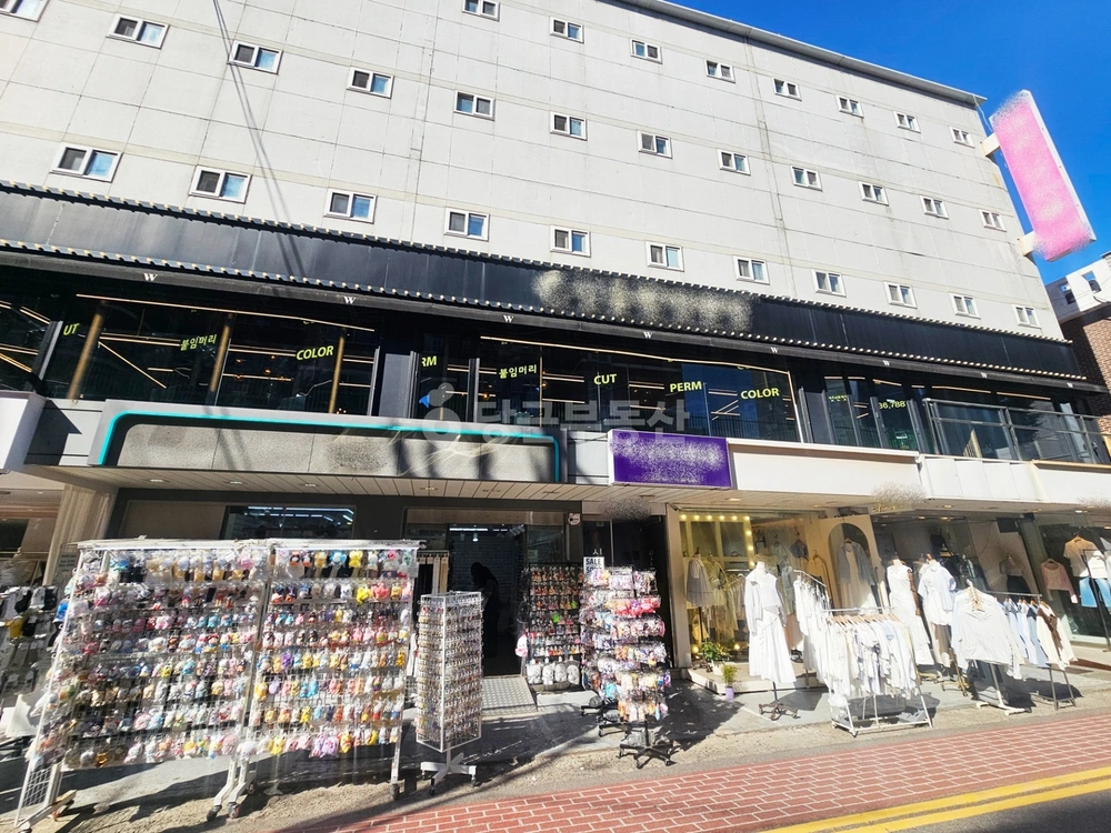 서울특별시 마포구 서교동 상가 사진 1
