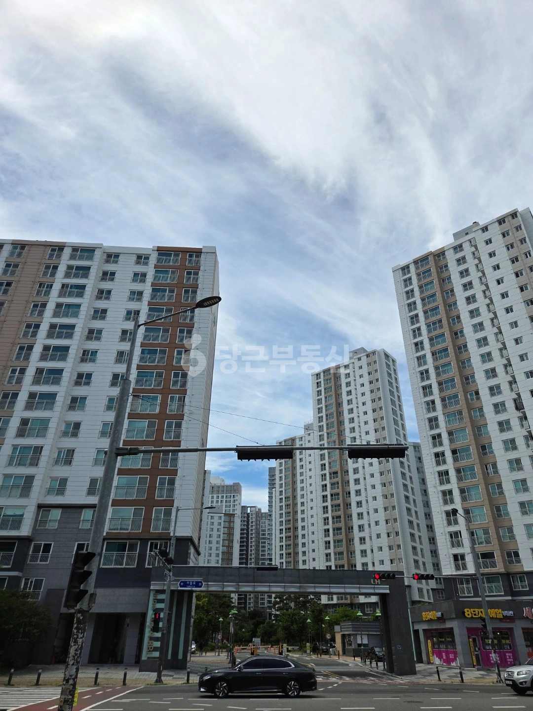 경상남도 진주시 충무공동 아파트 사진 1