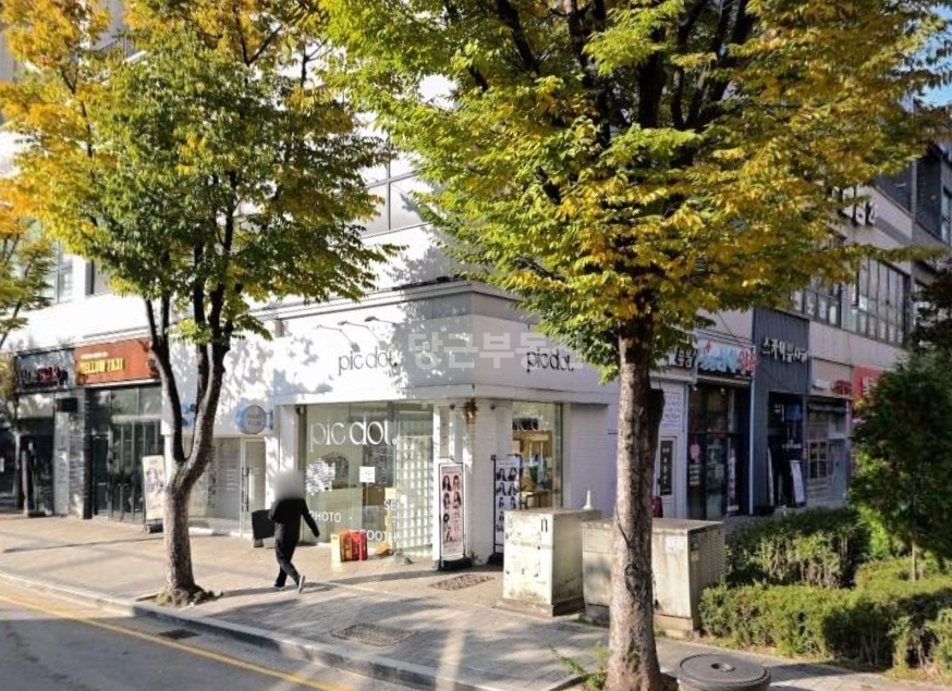 대전광역시 유성구 봉명동 상가 사진 1