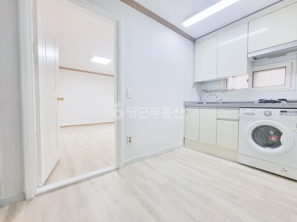 대전광역시 서구 월평동 원룸 사진 1
