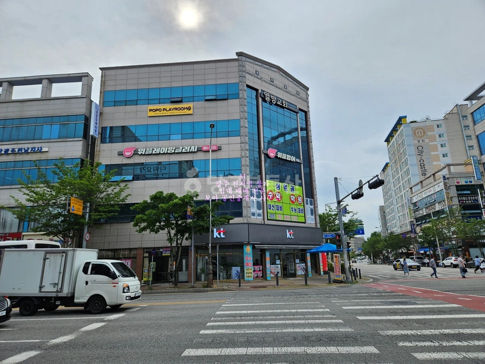 전남광주통합특별시 광산구 신창동 상가 사진 1