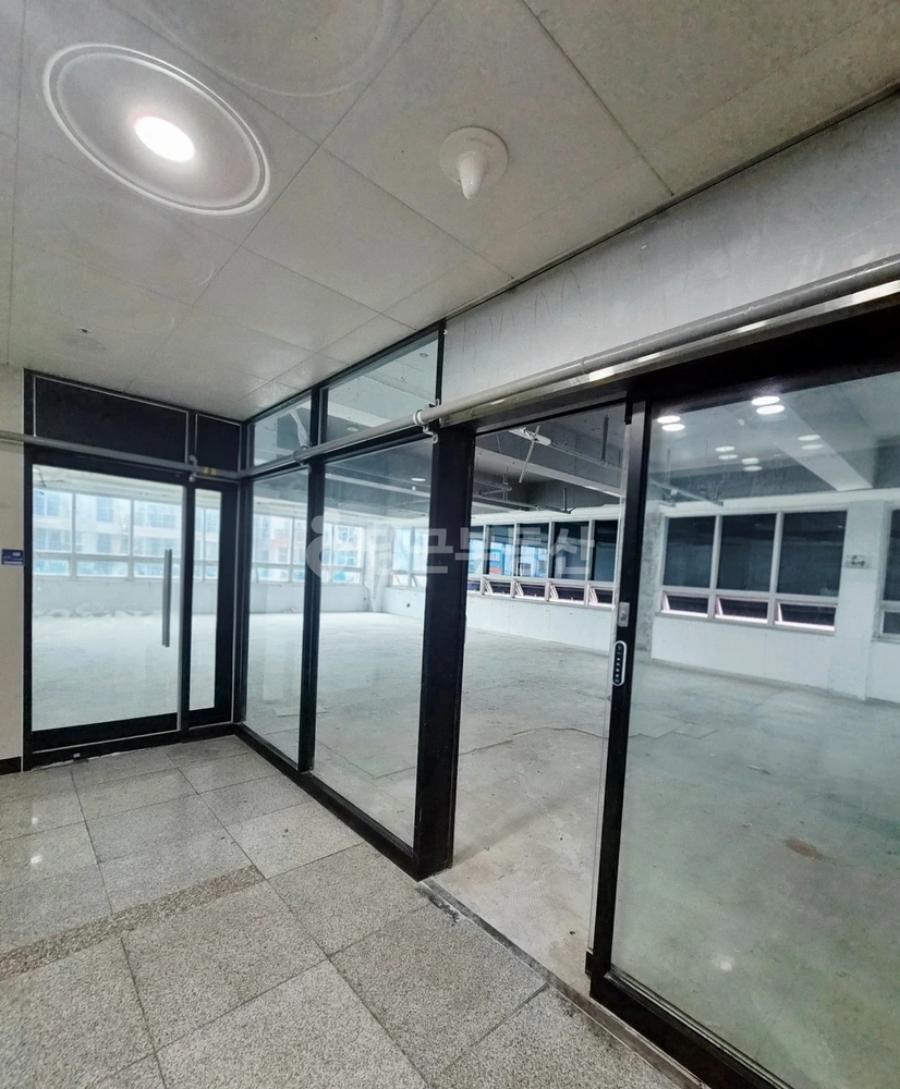 부산광역시 강서구 명지동 상가 사진 1
