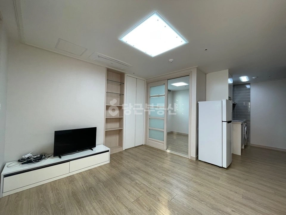 부산광역시 동래구 낙민동 오피스텔 사진 1