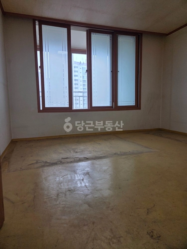 대전광역시 유성구 상대동 아파트 사진 1