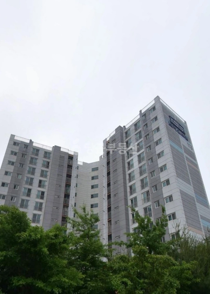 경기도 평택시 팽성읍 아파트 사진 1