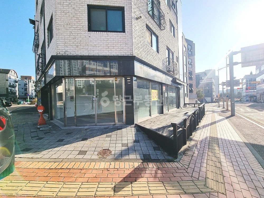 경기도 평택시 용이동 상가 사진 1