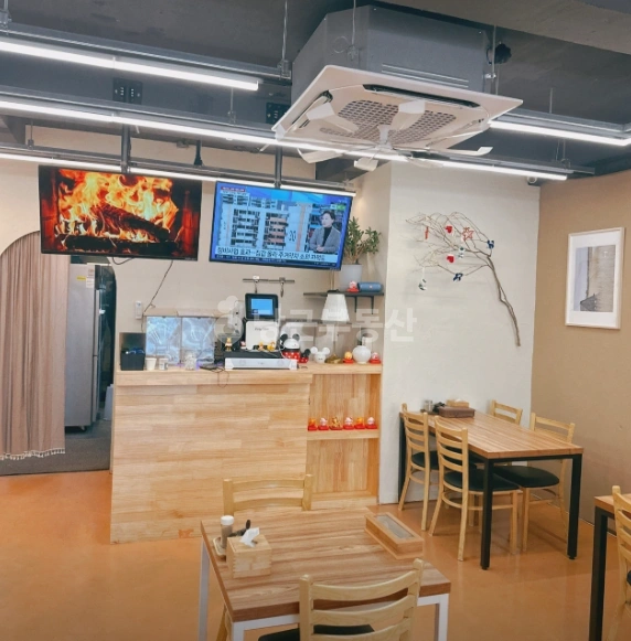 경기도 파주시 목동동 상가 사진 1