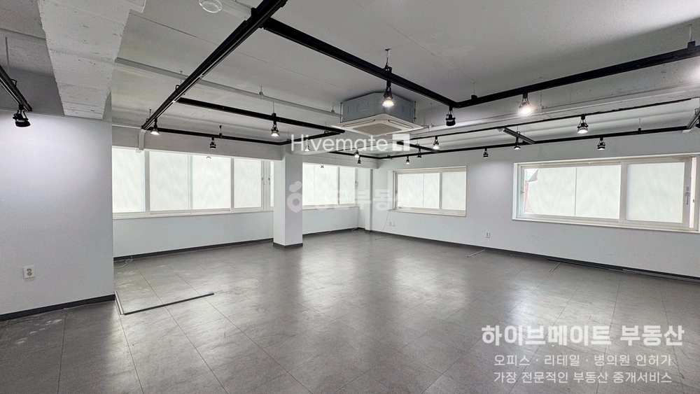 서울특별시 강남구 논현동 사무실 사진 1