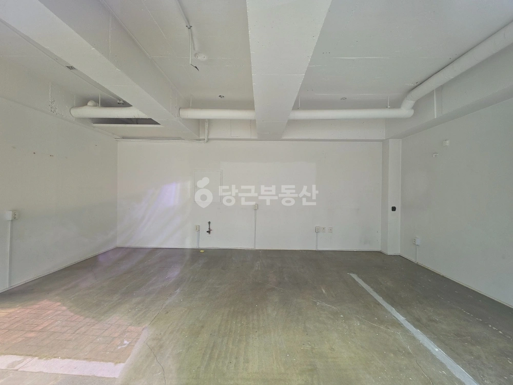 경기도 파주시 와동동 상가 사진 1