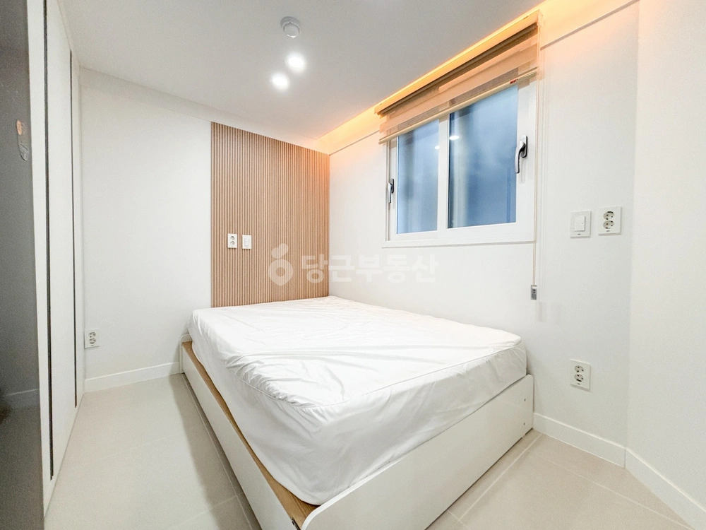 대전광역시 유성구 봉명동 원룸 사진 1