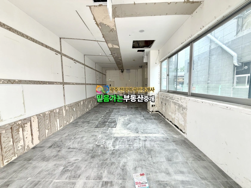 전남광주통합특별시 북구 신용동 상가 사진 1
