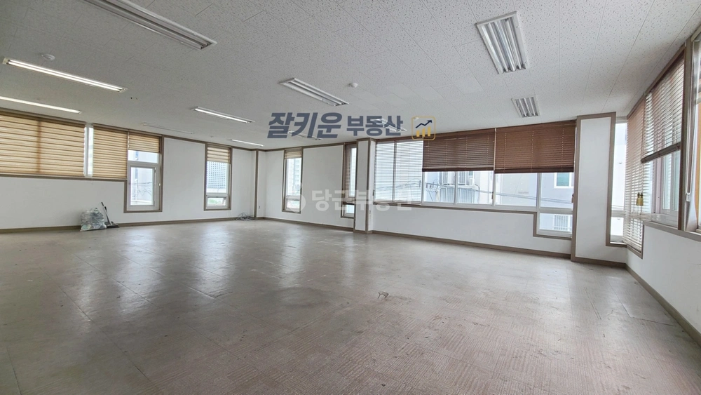 전남광주통합특별시 서구 쌍촌동 상가 사진 1