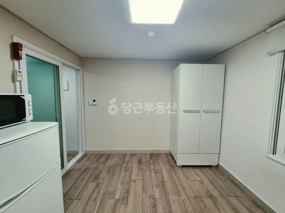 경상남도 창원시 성산구 중앙동 원룸 사진 1