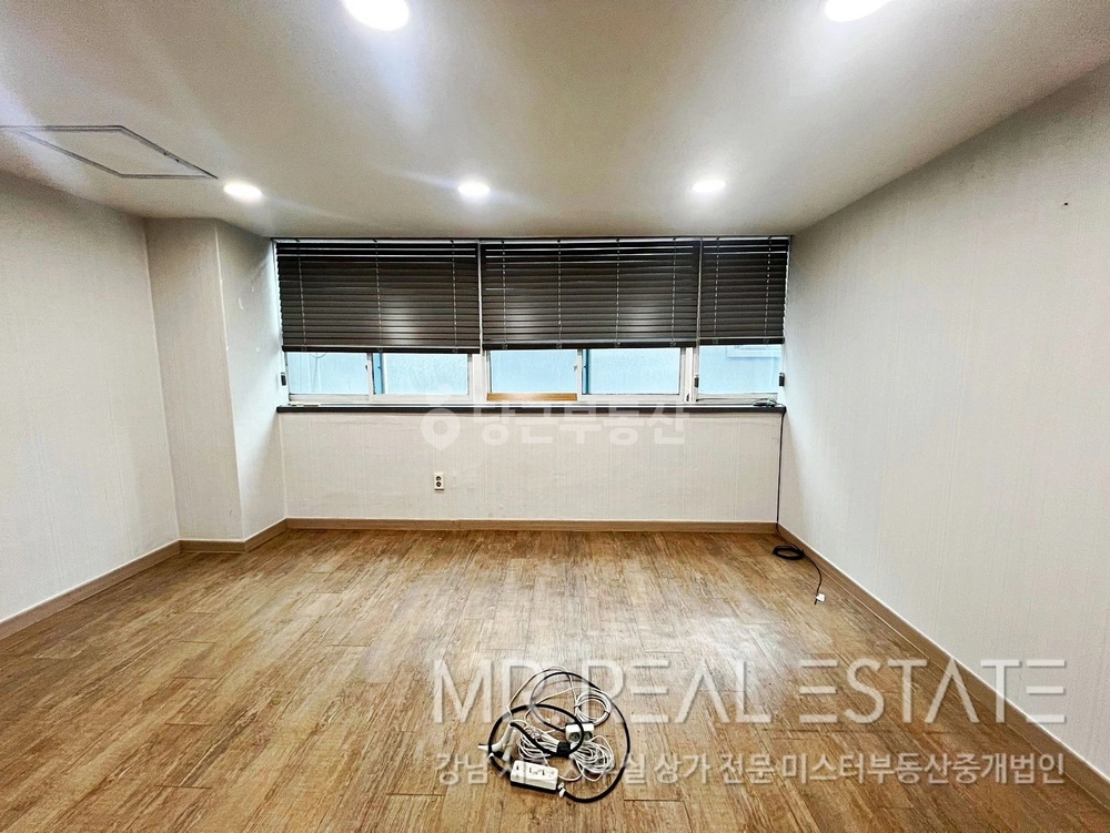 서울특별시 강남구 논현동 사무실 사진 1