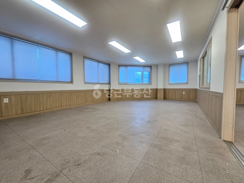 부산광역시 동래구 안락동 사무실 사진 1