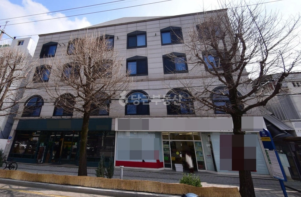 전남광주통합특별시 동구 동명동 건물 사진 1