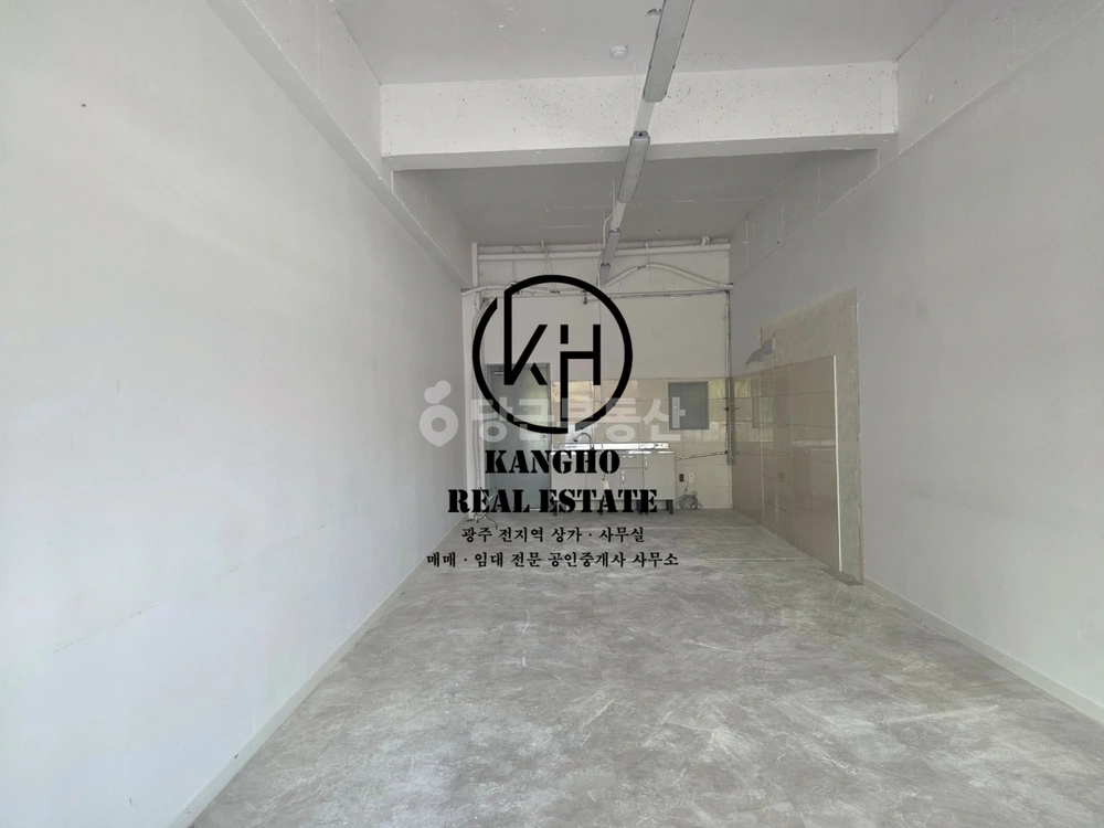 전남광주통합특별시 북구 용두동 상가 사진 1