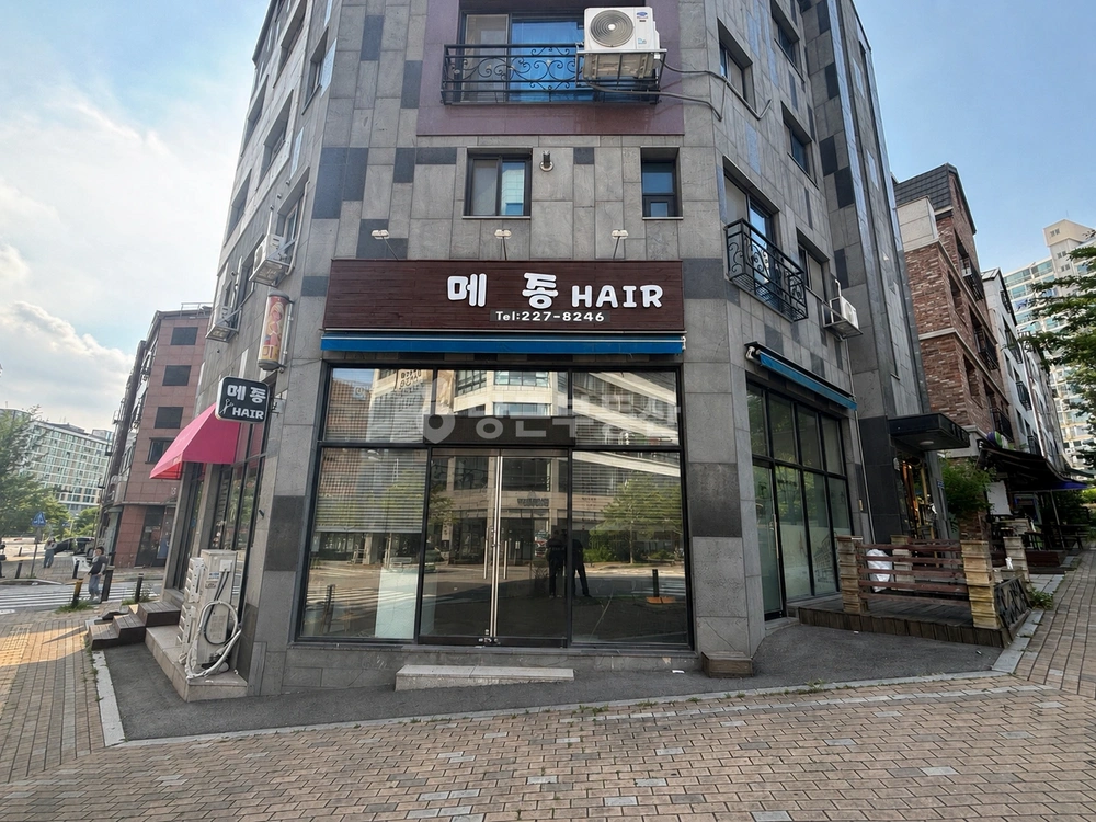 경기도 수원시 권선구 금곡동 상가 사진 1