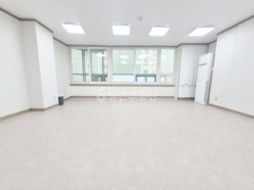경기도 수원시 팔달구 인계동 상가 사진 1