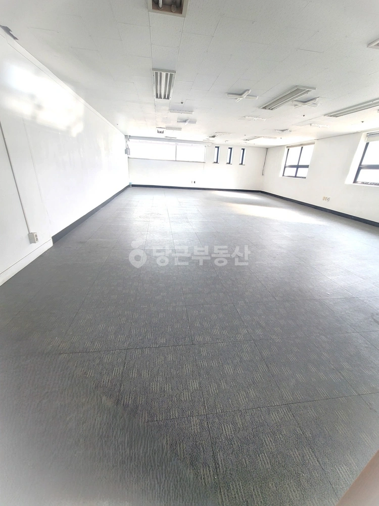 부산광역시 동래구 온천동 사무실 사진 1