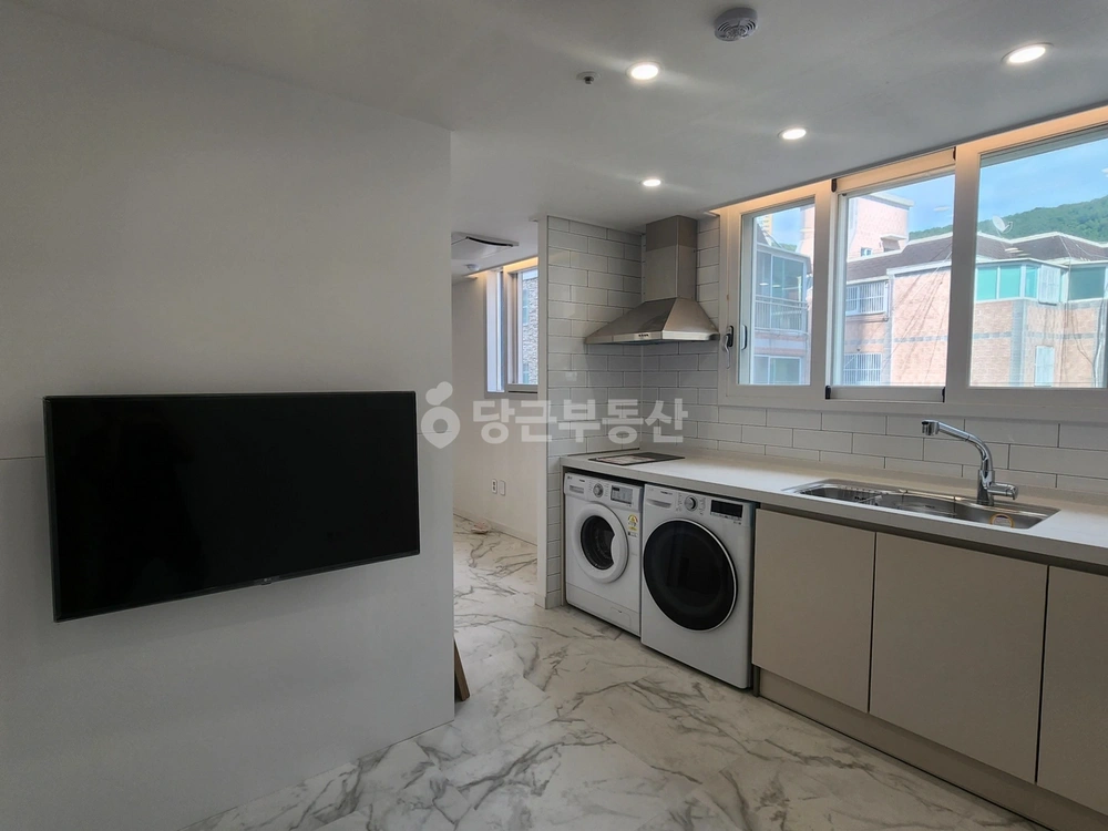 부산광역시 남구 용호동 오피스텔 사진 1