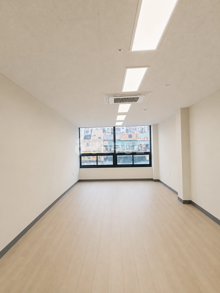 부산광역시 연제구 연산동 상가 사진 1