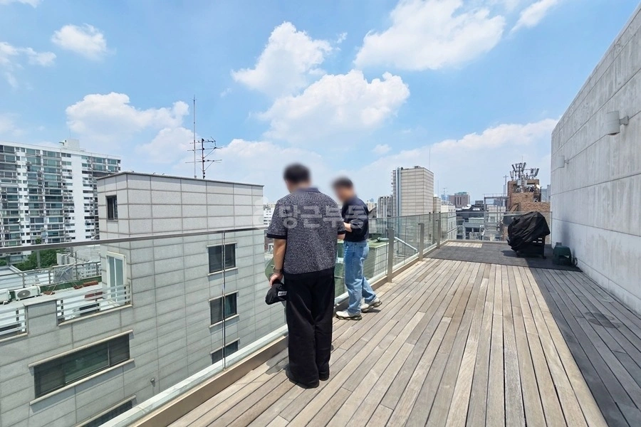 서울특별시 강남구 신사동 상가 사진 1