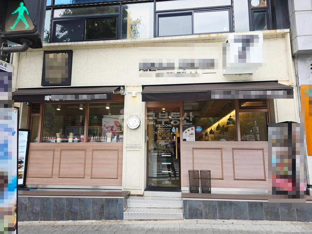 서울특별시 마포구 동교동 상가 사진 1