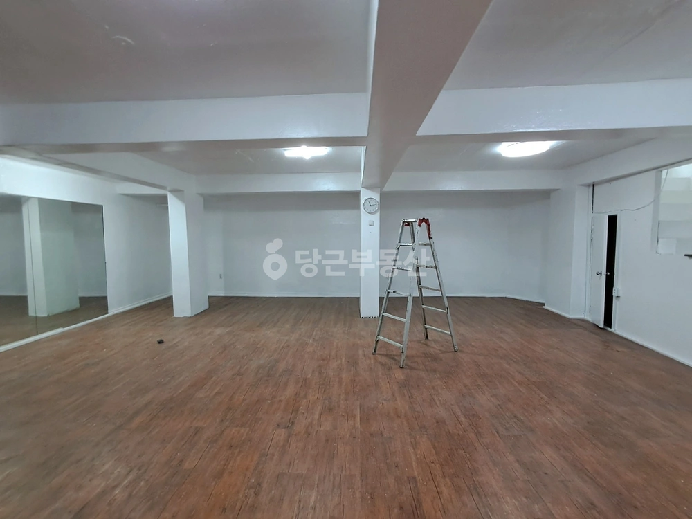서울특별시 동작구 사당동 상가 사진 1