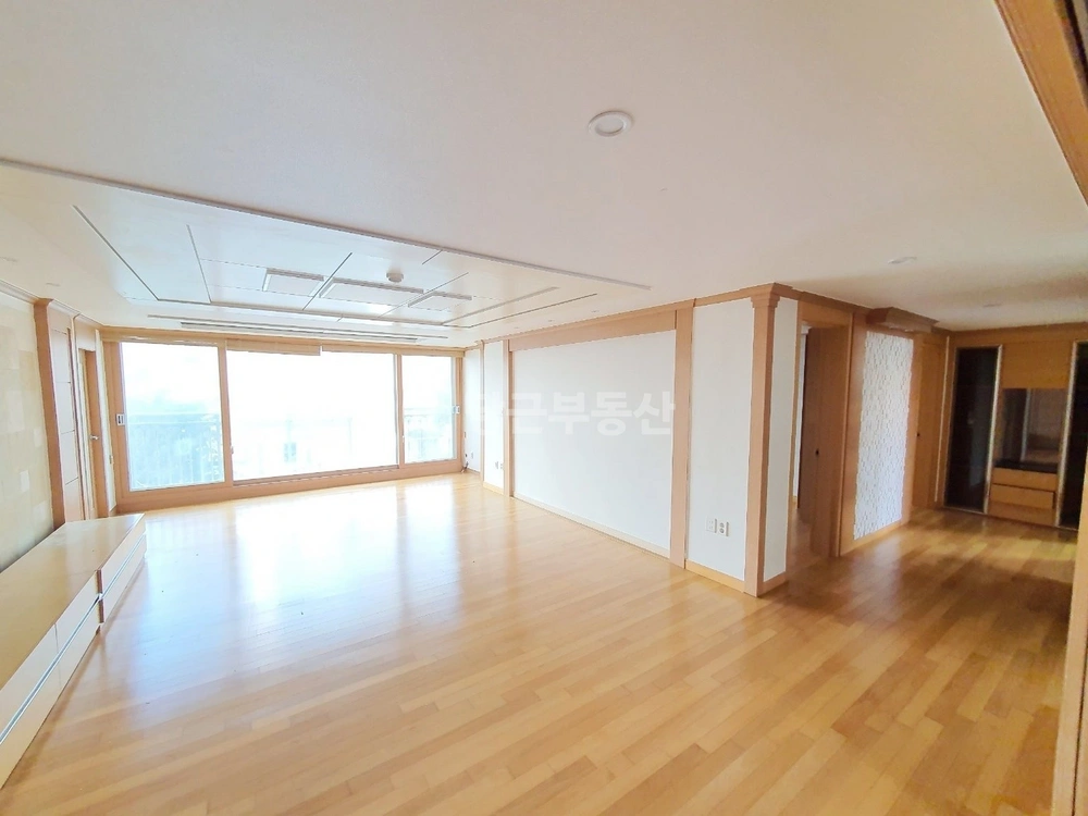 대구광역시 수성구 황금동 아파트 사진 1