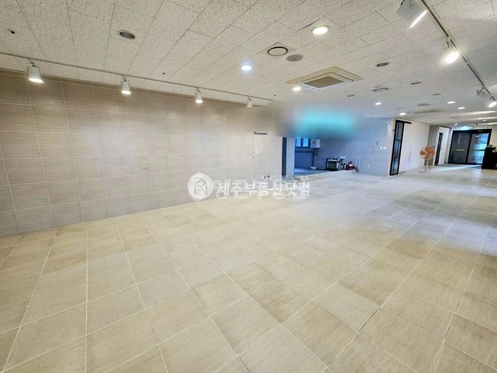 제주특별자치도 제주시 애월읍 상가 사진 1