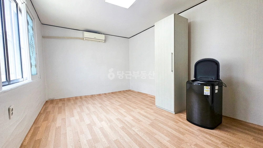 대전광역시 서구 월평동 원룸 사진 1