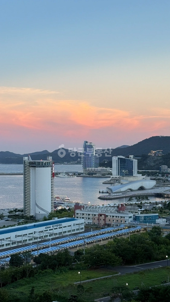 전남광주통합특별시 여수시 덕충동 아파트 사진 1
