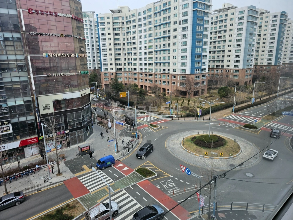 부산광역시 강서구 명지동 상가 사진 1