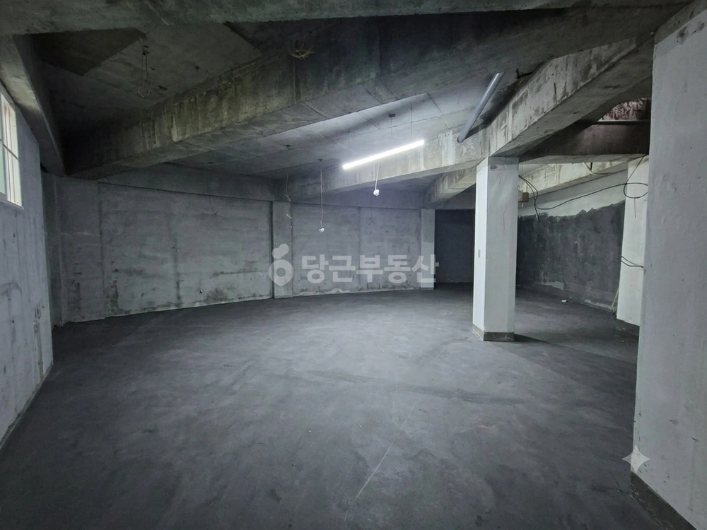 경기도 수원시 영통구 영통동 상가 사진 1