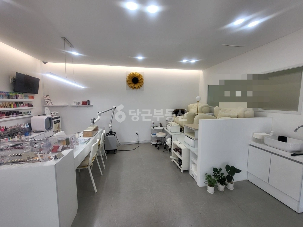 부산광역시 연제구 연산동 상가 사진 1