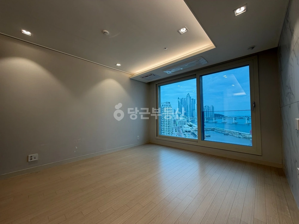 부산광역시 수영구 민락동 아파트 사진 1