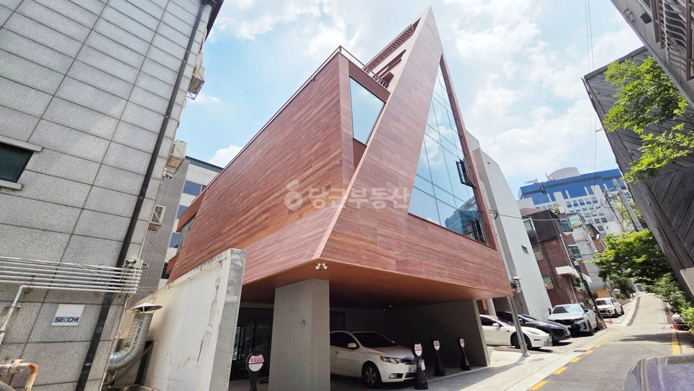 서울특별시 강남구 청담동 건물 사진 1