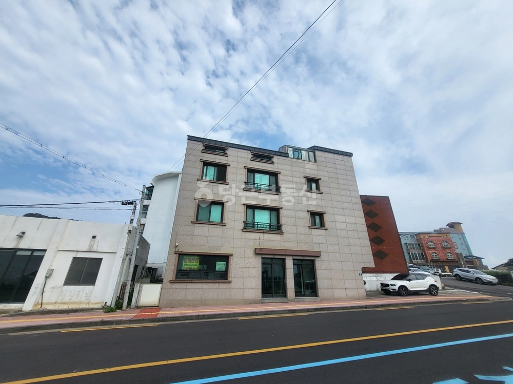 제주특별자치도 서귀포시 성산읍 상가 사진 1
