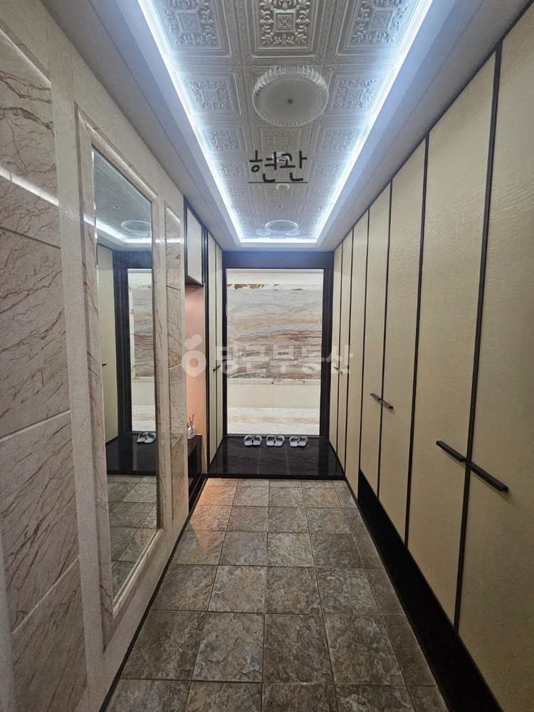 인천광역시 연수구 송도동 아파트 사진 1