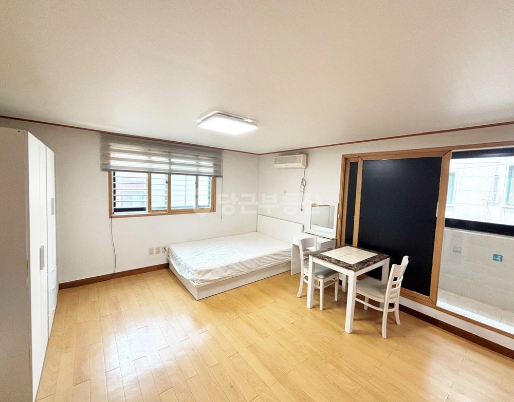 서울특별시 강남구 논현동 원룸 사진 1