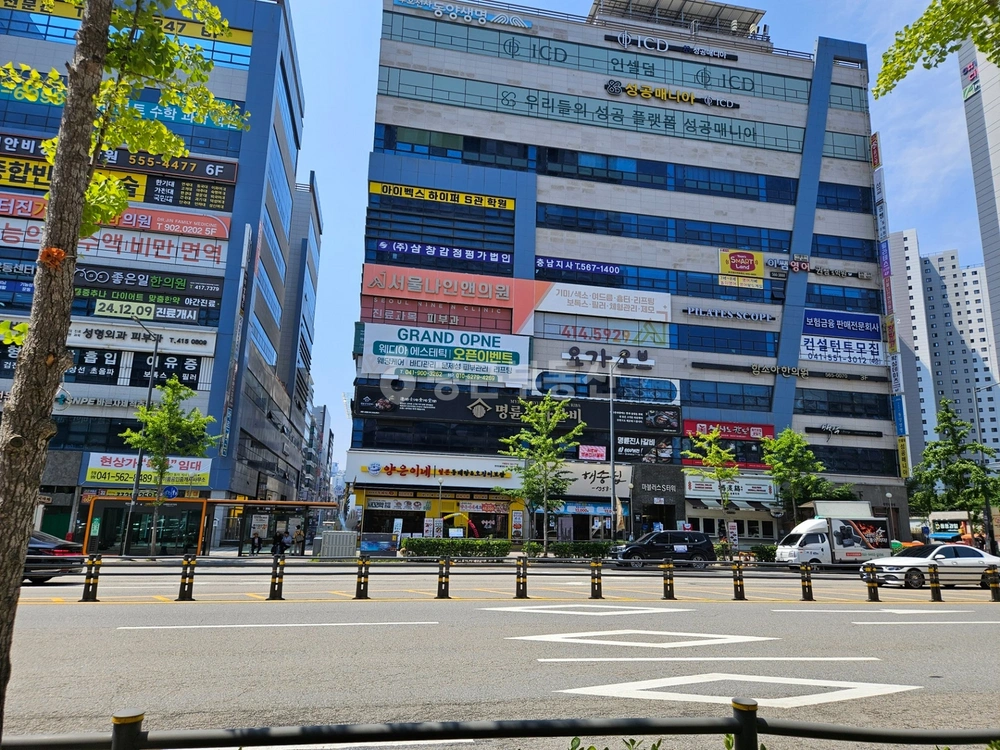 충청남도 천안시 서북구 불당동 상가 사진 1