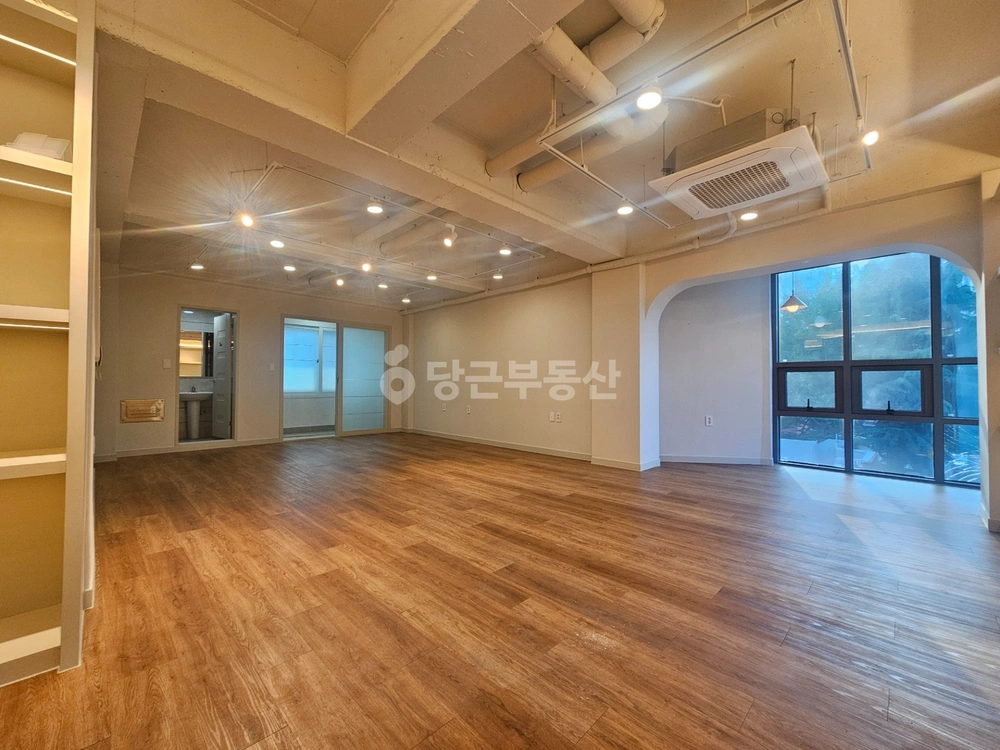 대구광역시 수성구 만촌동 상가 사진 1
