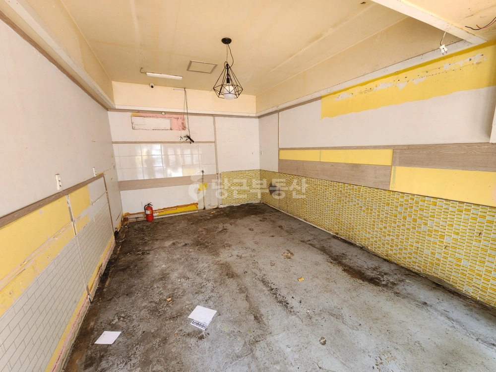 부산광역시 사상구 주례동 상가 사진 1