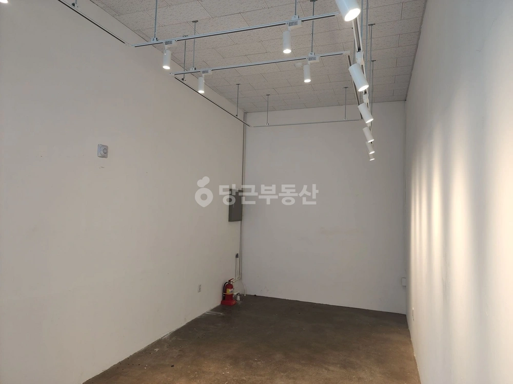 경기도 파주시 와동동 상가 사진 1